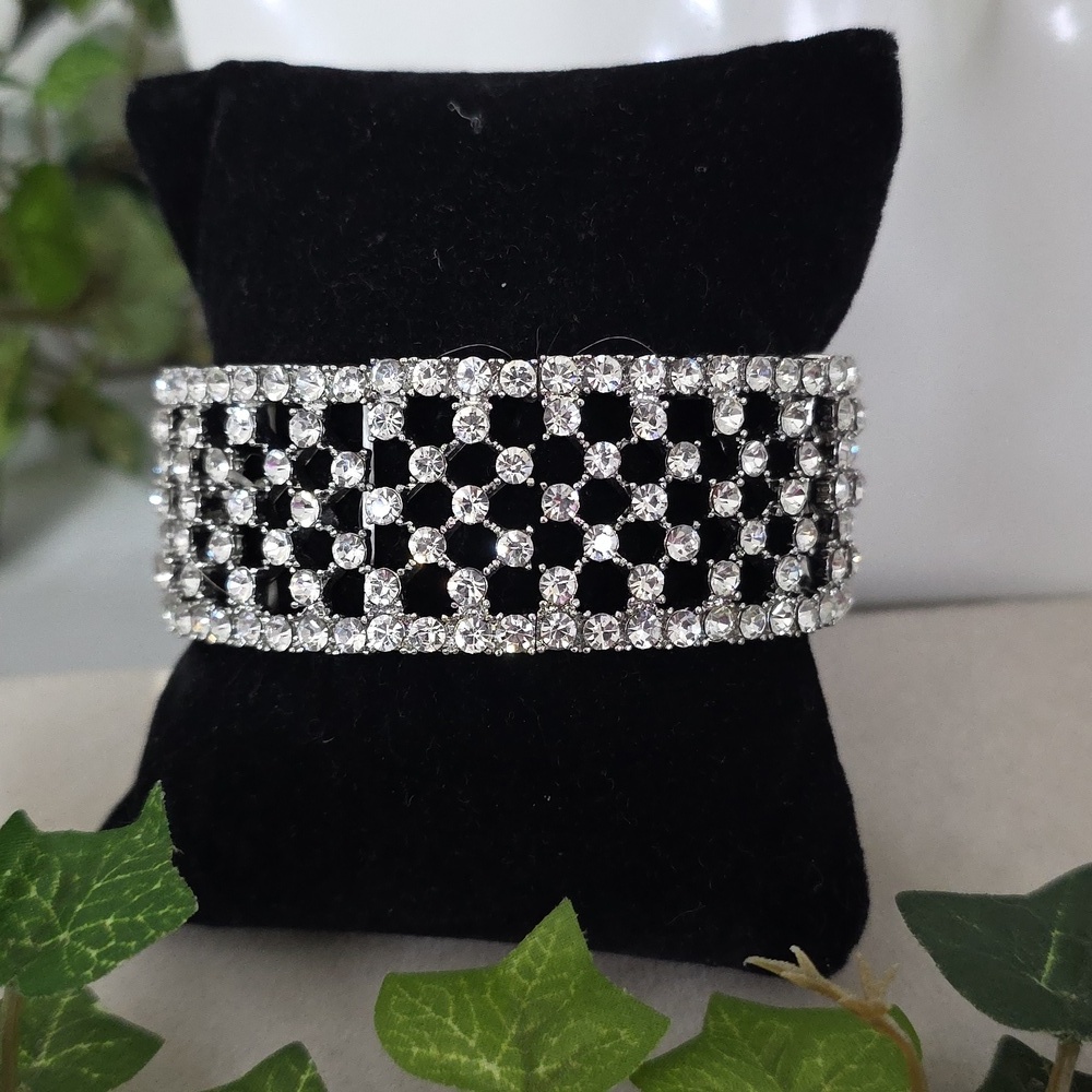Silver with Clear Rhinestone Lattice Style Bangle Stretch Bracelet